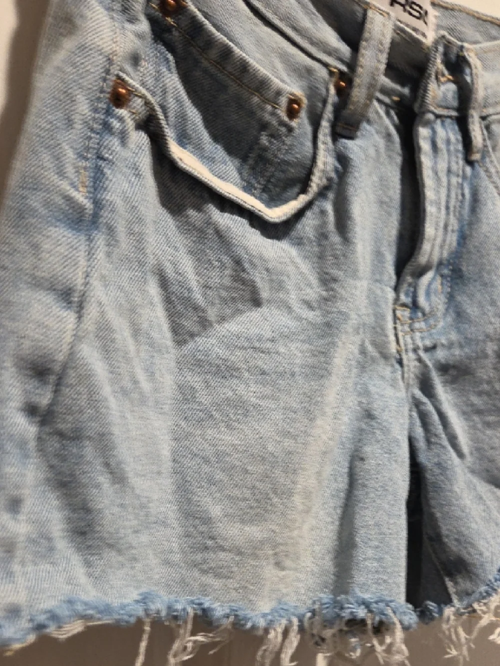 RSQ Light Wash Denim Low Rise Baggy Carpenter Shorts